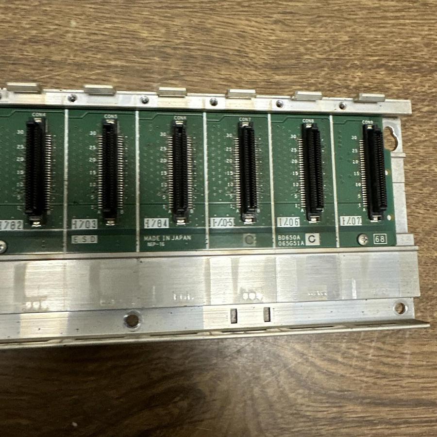 Used Mitsubishi,Q68B,Base Unit