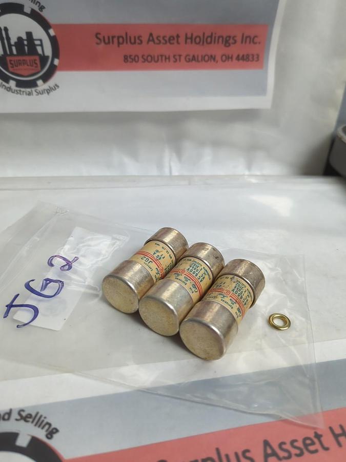 Used UTSUNOMIYA ELECTRIC,JG2,HIGH RUPTURING FUSE 40 AMP LOT OF 3 PRE-OWNED