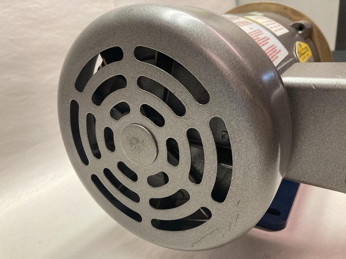 Used Price Pump,F50AB-369-6A111-5036-3T6,Pump w/Baldor JM3460 Motor 0.5Hp 56J Frame