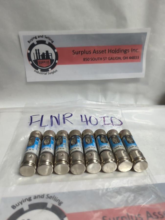 Used LITTELFUSE,FLNR-40ID,INDICATOR 40 AMP FUSE LOT OF 8 PRE-OWNED