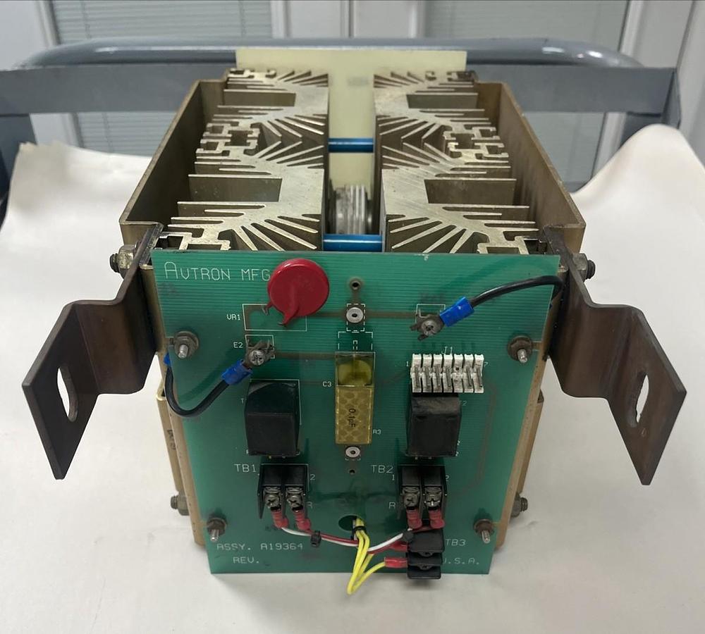 Used AVTRON,A19364,REV C SCR Silicon Controlled Rectifier Module