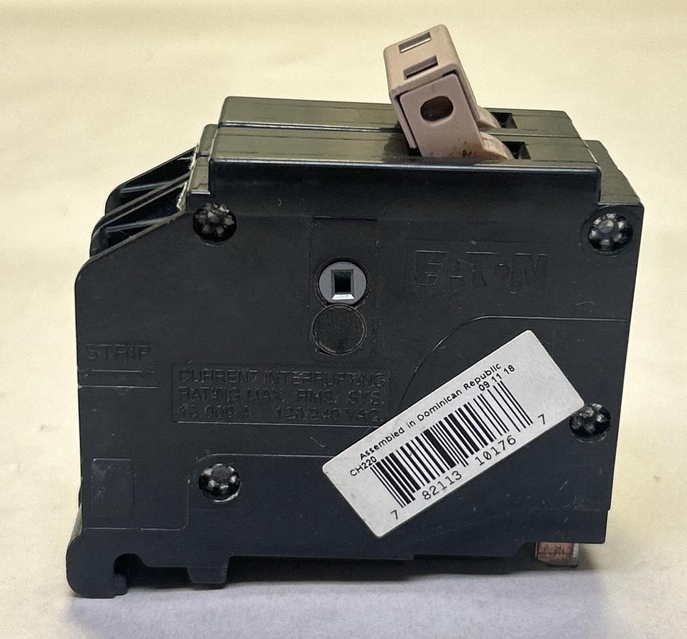 Used EATON,CH220,CIRCUIT BREAKER 20A 120/240V 2P