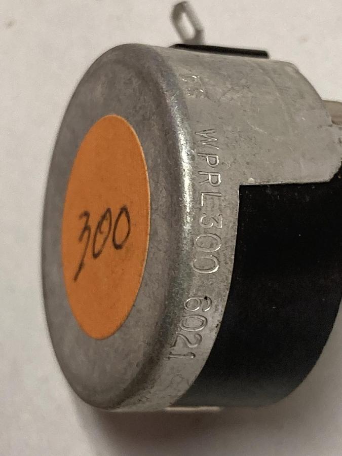 Used CTS,WPRL 6021,Potentiometer 300 Ohm Trimmer