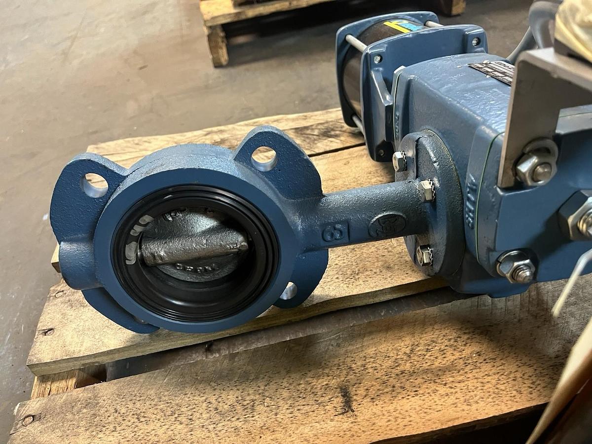 DEZURIK,9470312,CYLINDER POWERPAC ACTUATOR SIZE 3-WI BUTTERFLY VALVE 3" 175 CWP