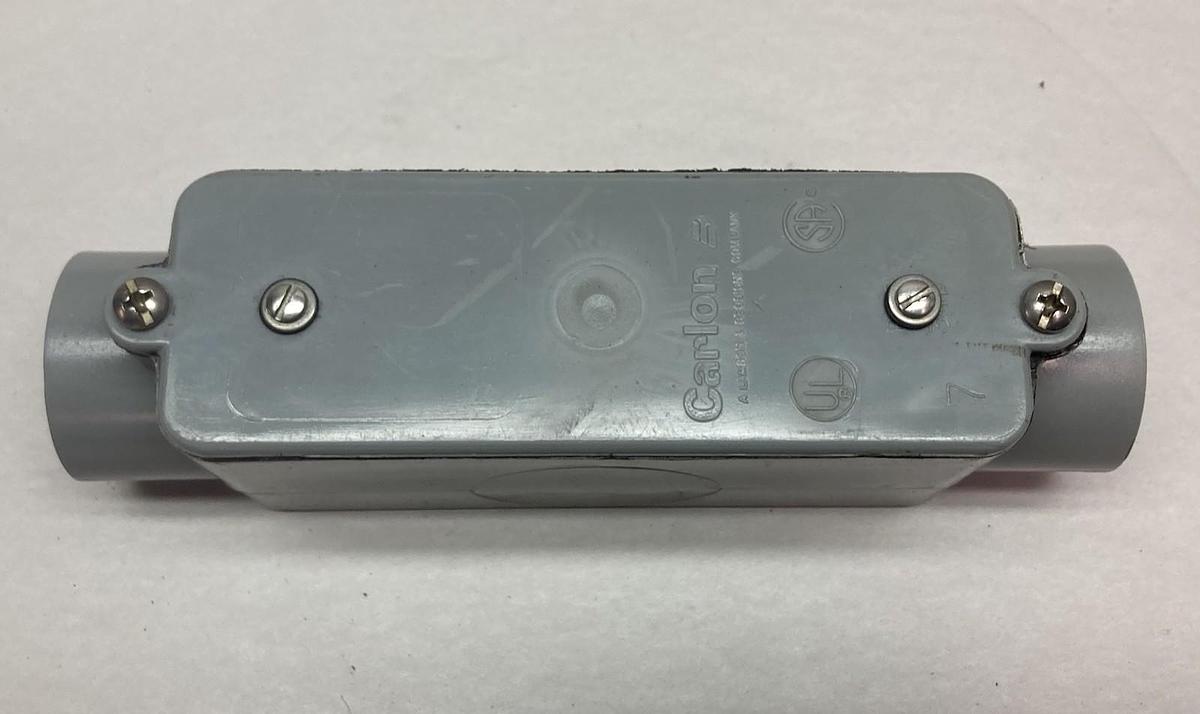 Used Carlon,E987E,Conduit Body Type C 3/4 Inch