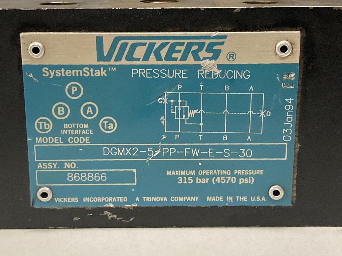 Used Vickers,DGMX2-5-PP-FW-E-S-30,Pressure Valve