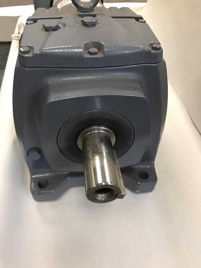 Boston Gear,F643B56B7CMBA140TU6KUTFW,Triple Reduction Speed Reducer 56:1 Ratio