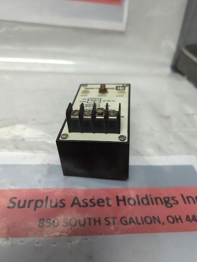 Used INGERSOL-RAND,IX9247,NON-CONTACT VIBRATION TRANSMITTER 4 MILS 100uM PRE-OWNED