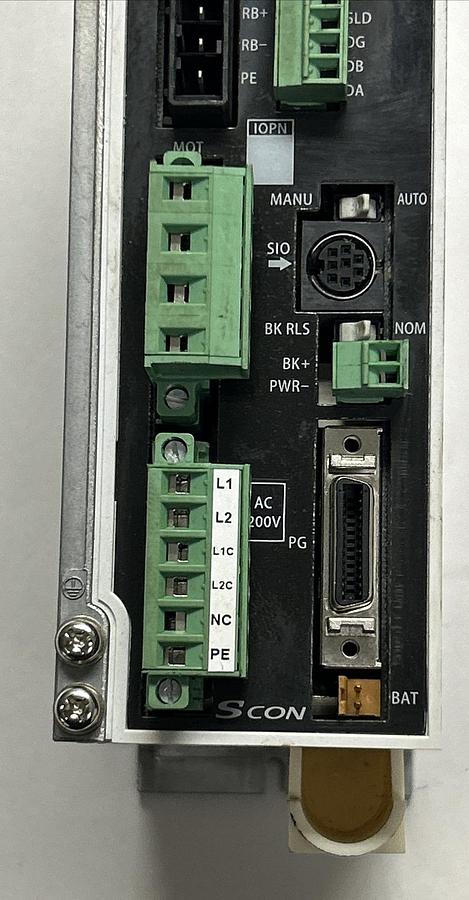 Used IAI CORPORATION,SC0N-C-20A-CC-0-2/RCS2-SA5C-A-20-3-500-T2-X15,ACTUATOR CONTROL