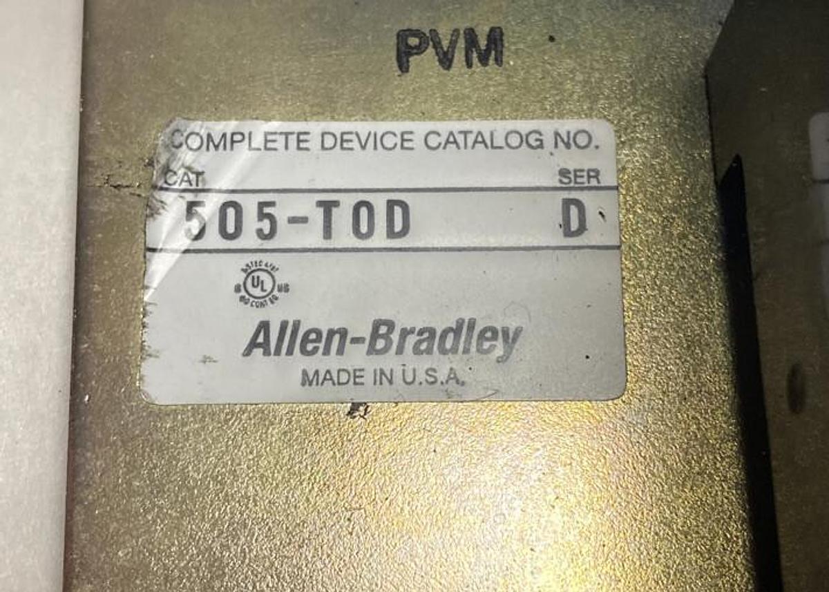 Allen-Bradley,505-T0D,Ser D Reversing Starter Nema Size 00 9AMP 600V