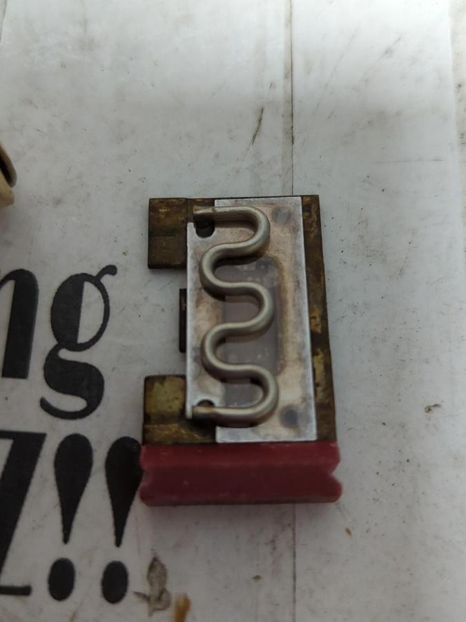 DAYTON,5X106,HEATER COIL TRIP AMP 14.2 LOT OF 11 NOS