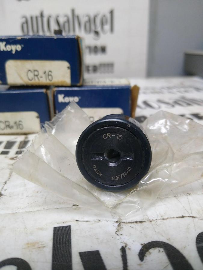 KOYO,CR-16,FLAT CAM FOLLOWER -SLOTTED HEAD 1" DI .625" WIDTH LOT OF 3 NOS