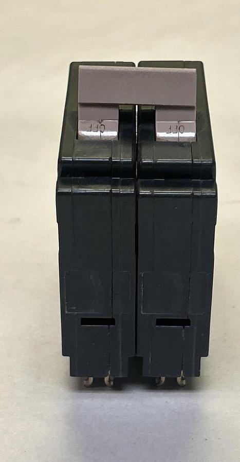 Used EATON,CH220,CIRCUIT BREAKER 20A 120/240V 2P