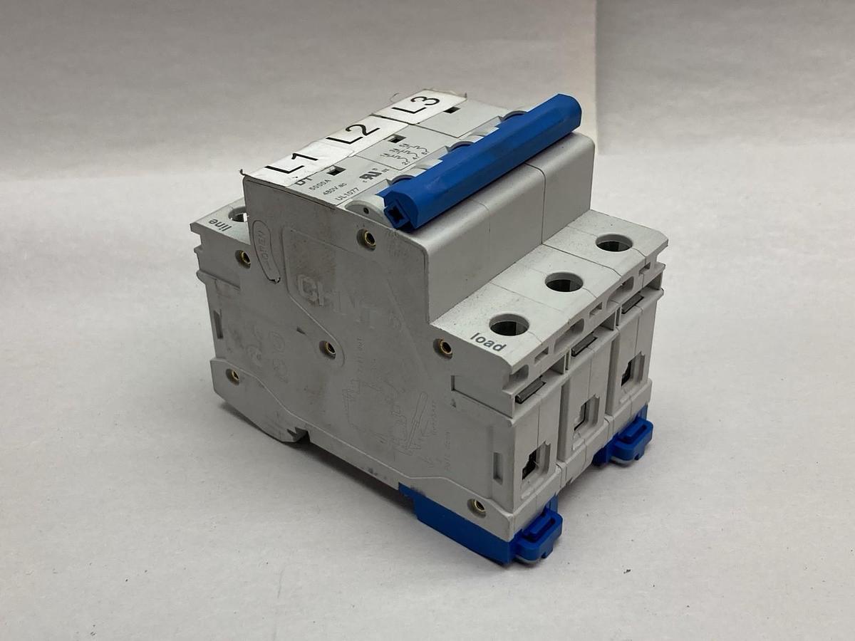 Used Chint,E218757,3-Pole Miniature Circuit Breaker 10A 480Vac