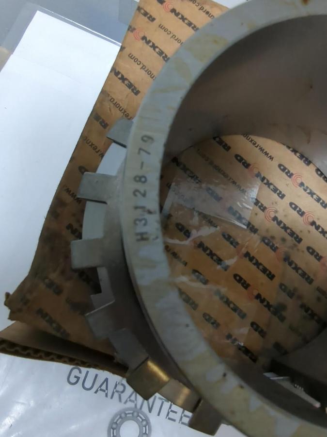 REXNORD,H3128079,ADAPTER ASSEMBLY FOR SPHERICAL ROLLER BEARING 4-15/16 INCH NOS