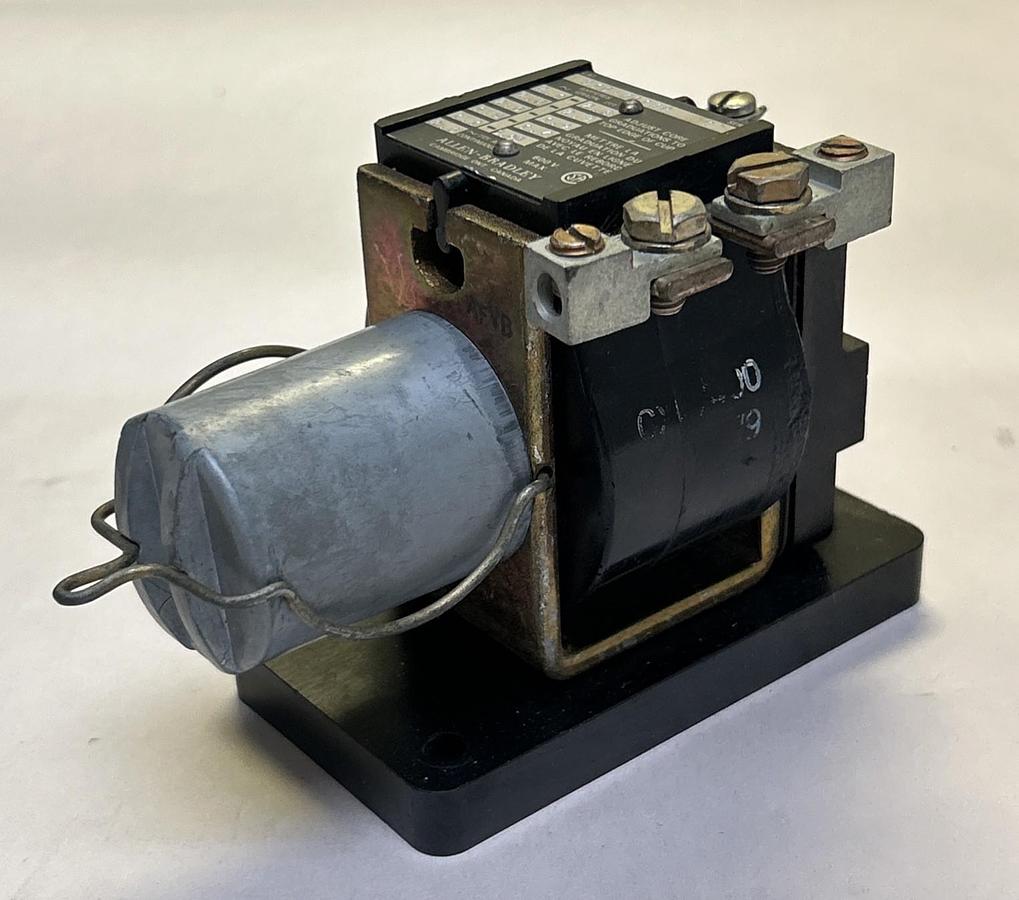 Used ALLEN-BRADLEY,810-A01AB,MAGNETIC OVERLOAD RELAY