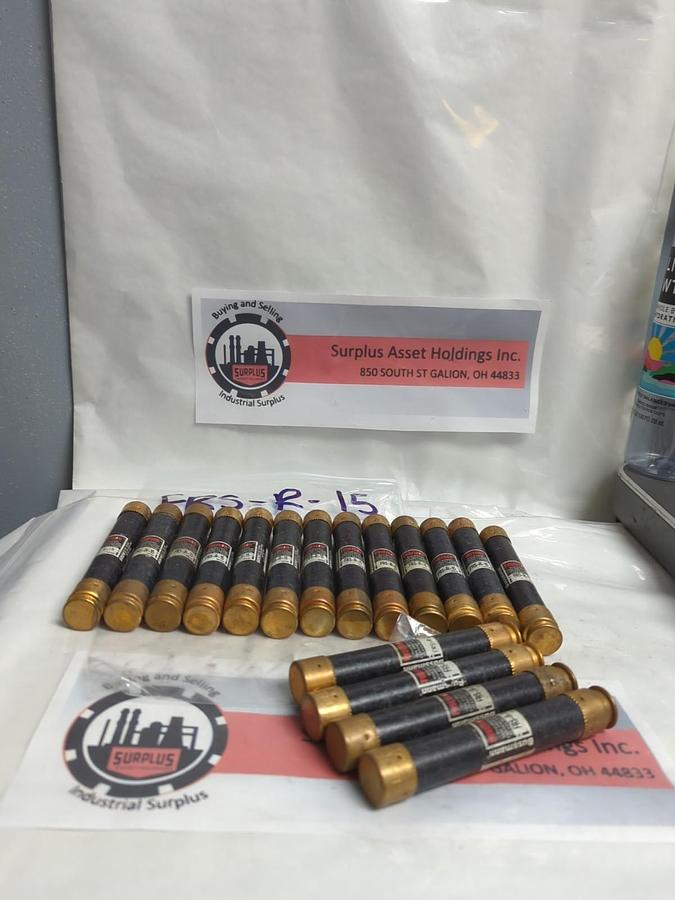 Used COOPER BUSSMANN,FRS-R-15,FUSETRON 15 AMP FUSE LOT OF 17 PRE-OWNED
