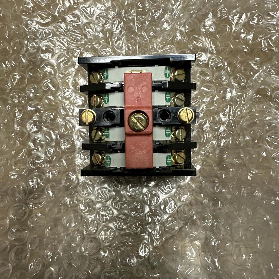 Allen Bradley,700-PB40,Adder Deck Relay