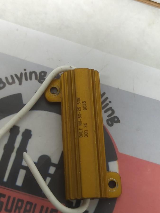 Used DALE,NH-50-25,CHASIS MOUNT WIREROUND RESISTOR 50W 30Ω 3% LOT OF 48 PRE-OWNED