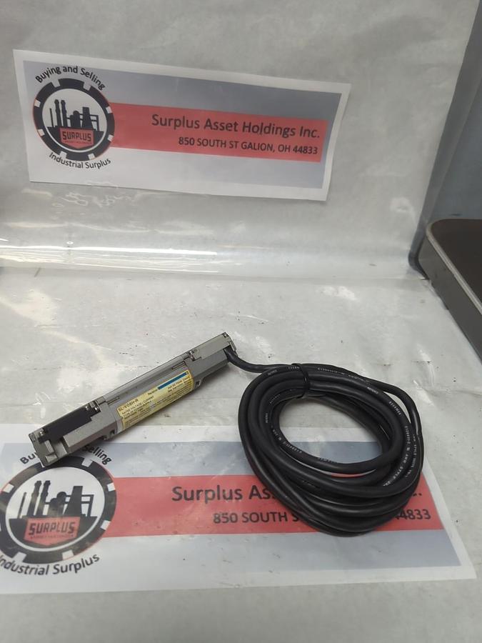 Used KEYENCE,SL-V08H-R,LIGHT CUTAIN RECEIVER WITH CABLE 24VDC PRE-OWNED