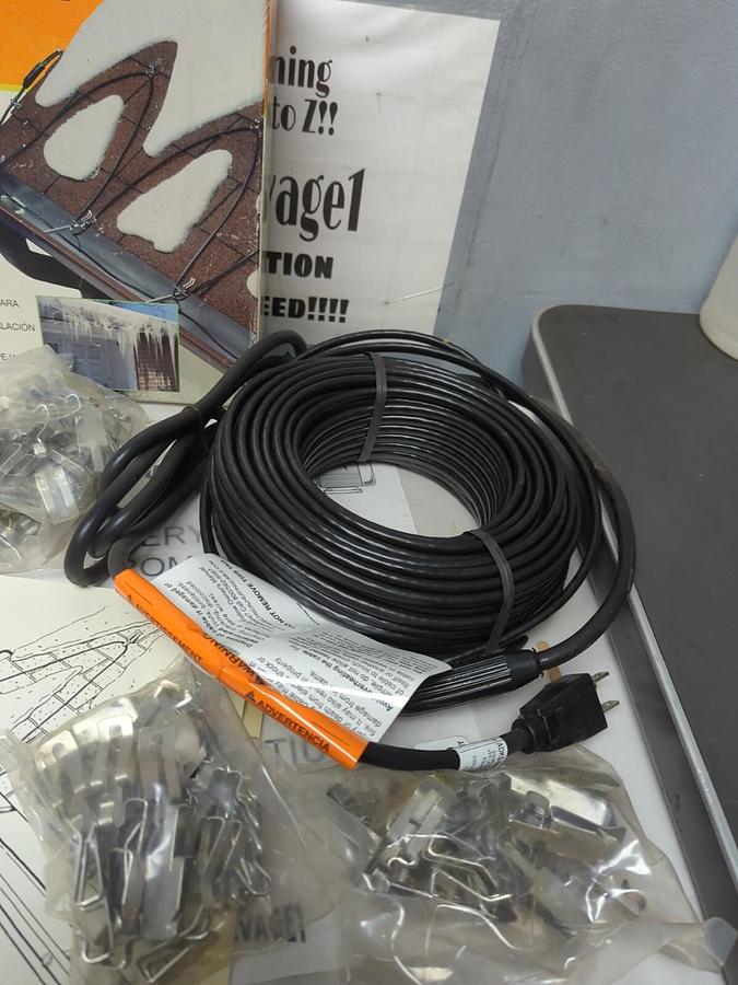 FROST KING,RC100,ROOF AND GUTTER DE-ICING KIT 120V 500W 100FT NOS