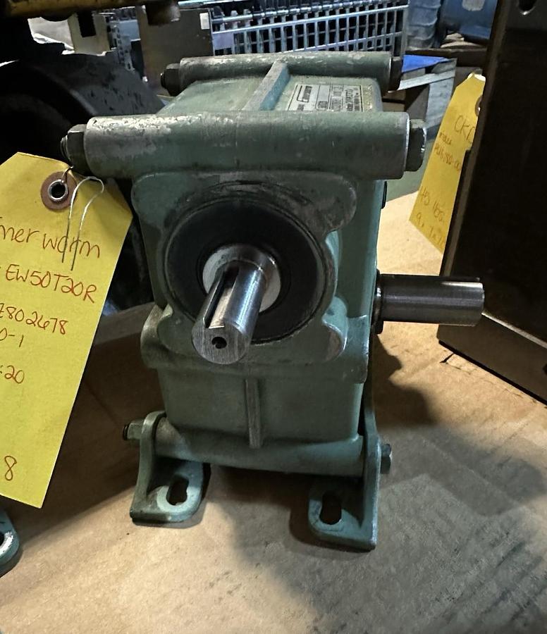 Used Tsubaki Emerson,EW50T20R,Emerworm Gear Reducer Ratio 20:1