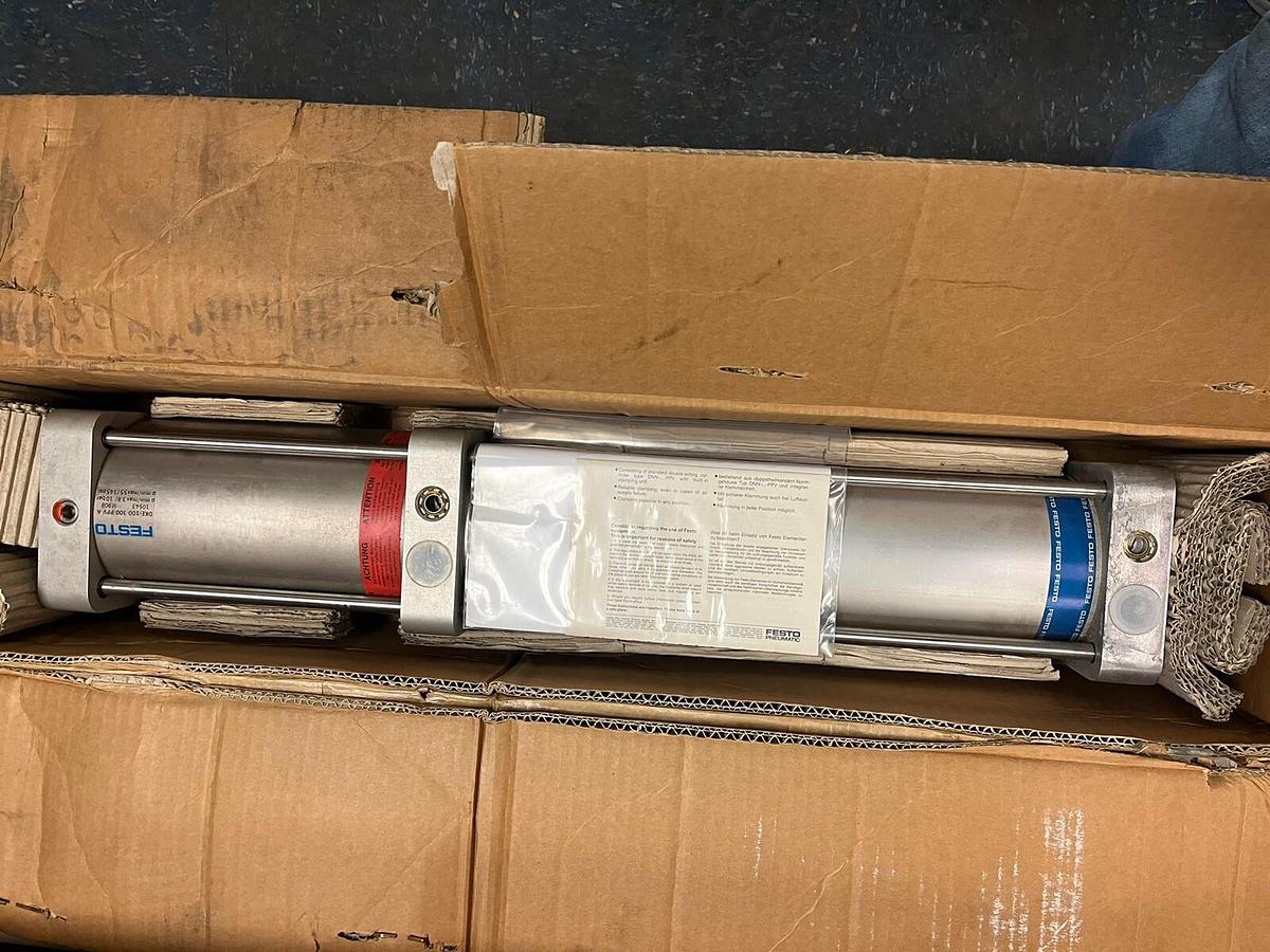 FESTO,DKE-100-300-PPV-A,PNEUMATIC CYLINDER