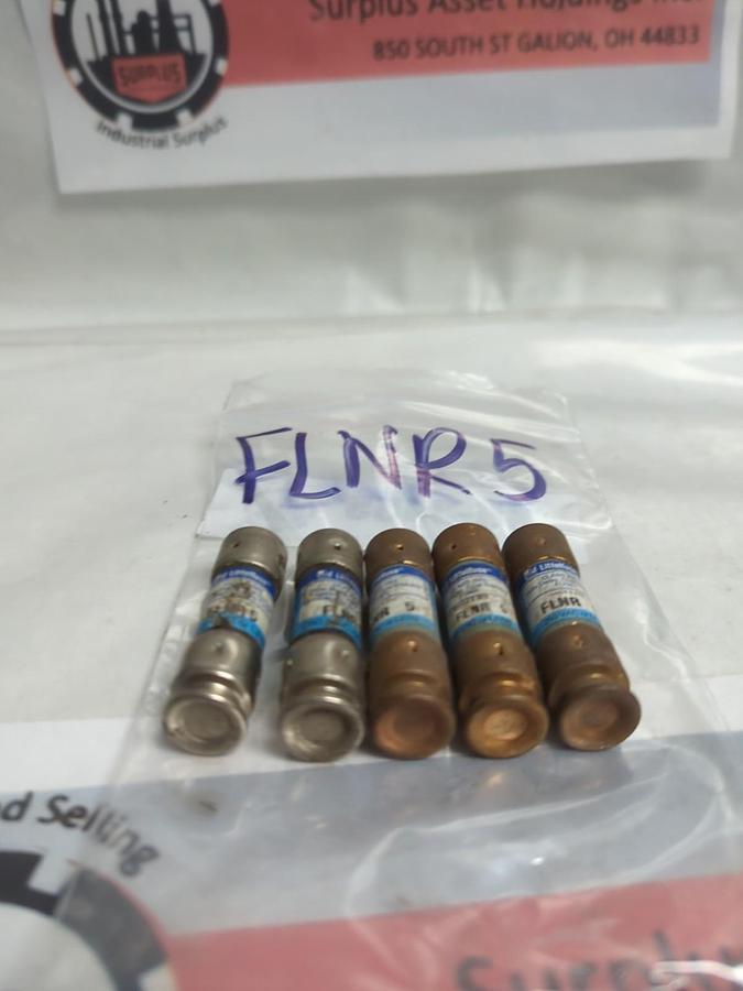 Used LITTELFUSE,FLNR5,TIME-DELAY 5 AMP FUSE LOT OF 5 PRE-OWNED