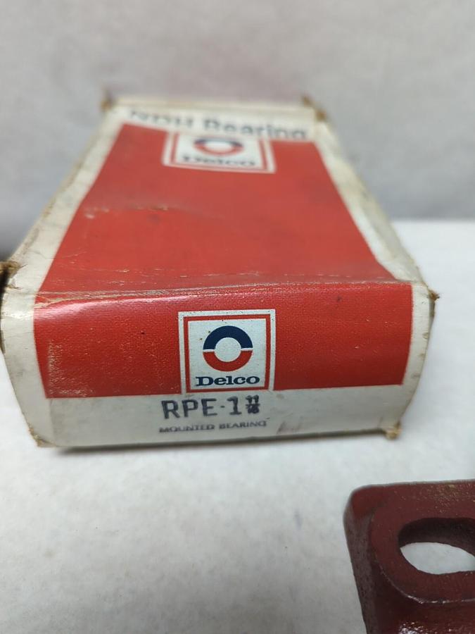 NDH DELCO,RPE-1-11/16,PILLOW BLOCK BEARING 1-11/16 INCH BORE NOS