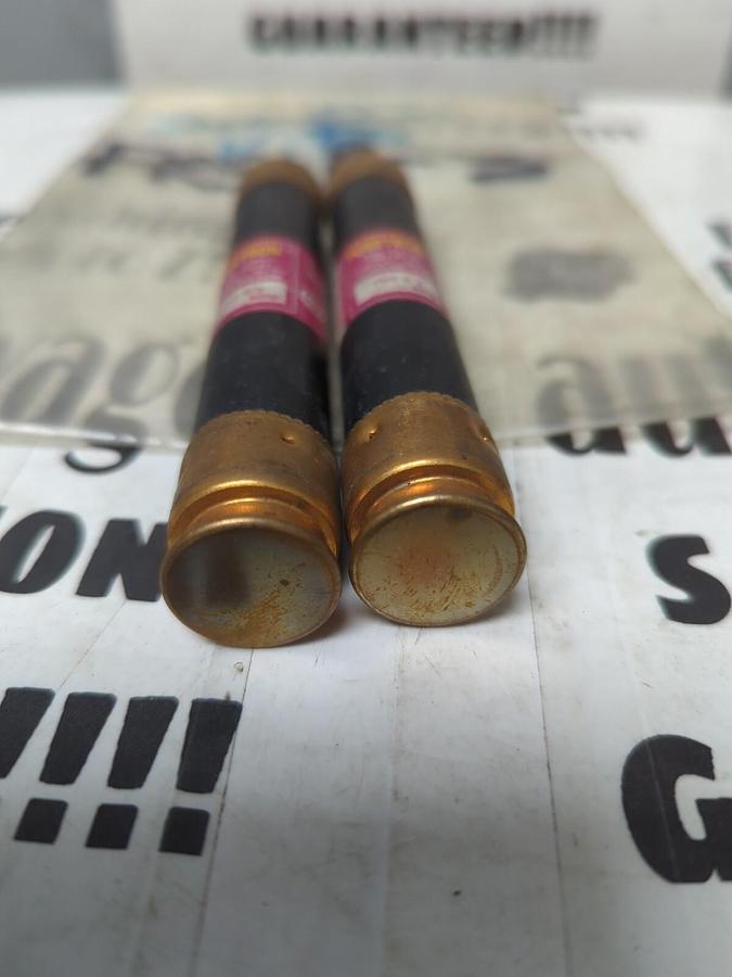 COOPER BUSSMANN,FRS-R-3,FUSETRON 3 AMP FUSES LOT OF 2 NOS