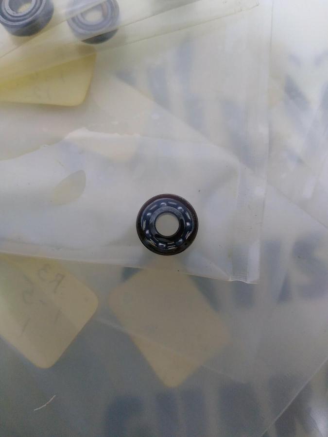 New Departure,R3,Deep Groove Ball Bearing Lot of 25 NOS