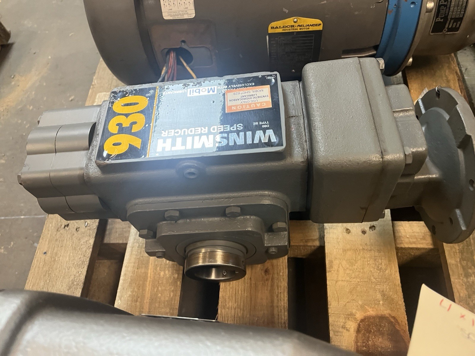 WINSMITH,930MDSNXE,GEAR REDUCER RATIO 75 1.35HP INPUT 1750RPM