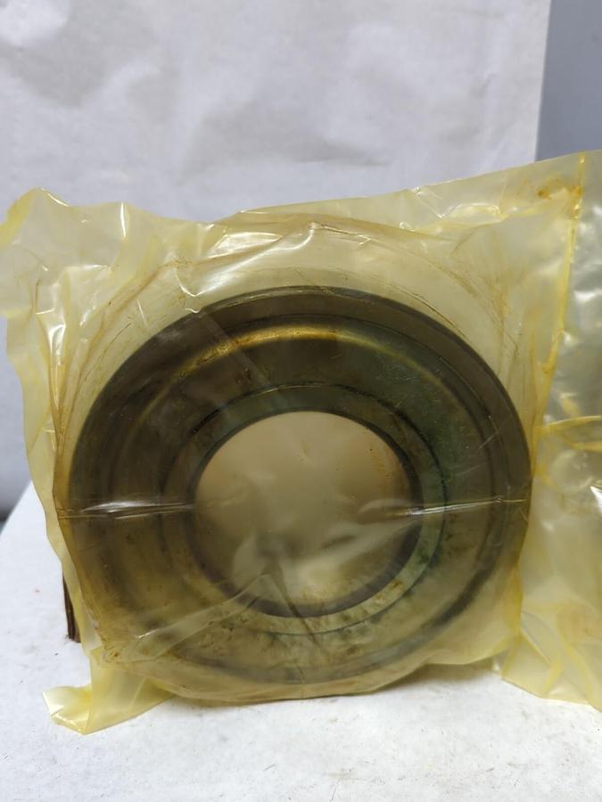 TORRINGTON-FAFNIR,318KDD,DOUBLE SHIELDED BALL BEARING NOS