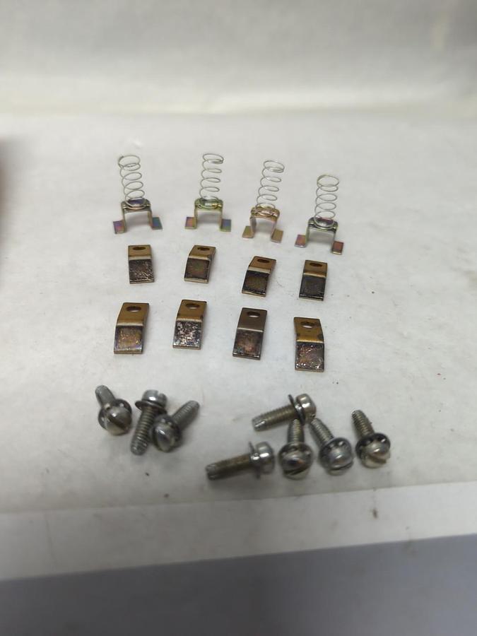 GENERAL ELECTRIC,546A300 G2,CONTACT KIT WITH SPRINGS & SCREWS NOS