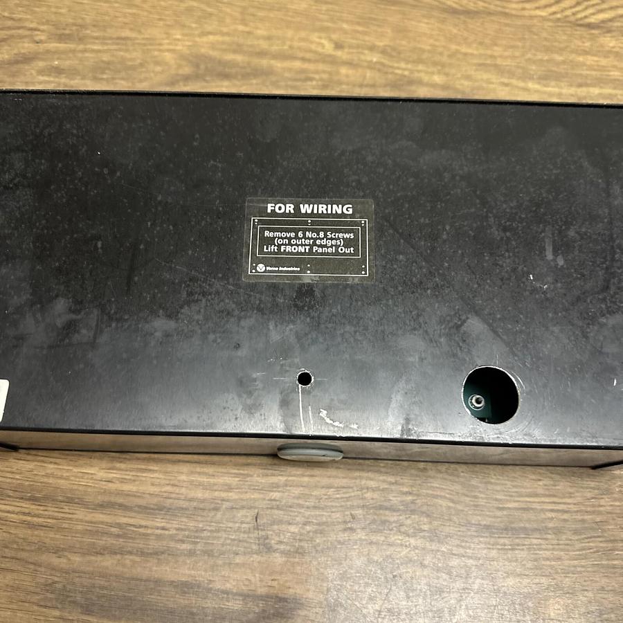 Used Vorne Industries,77/256M-5S-00-4,Digital Display