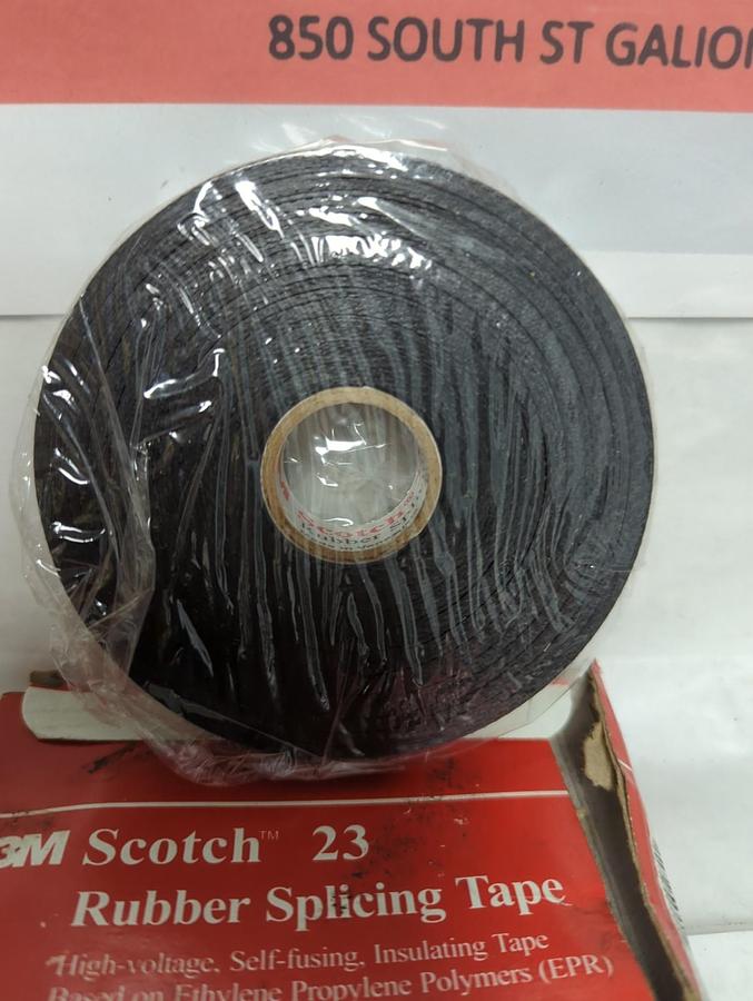 3M SCOTCH,23,RUBBER SPLICING TAPE ROLL 3/4 INCH X 30FT LOT OF 3 NOS