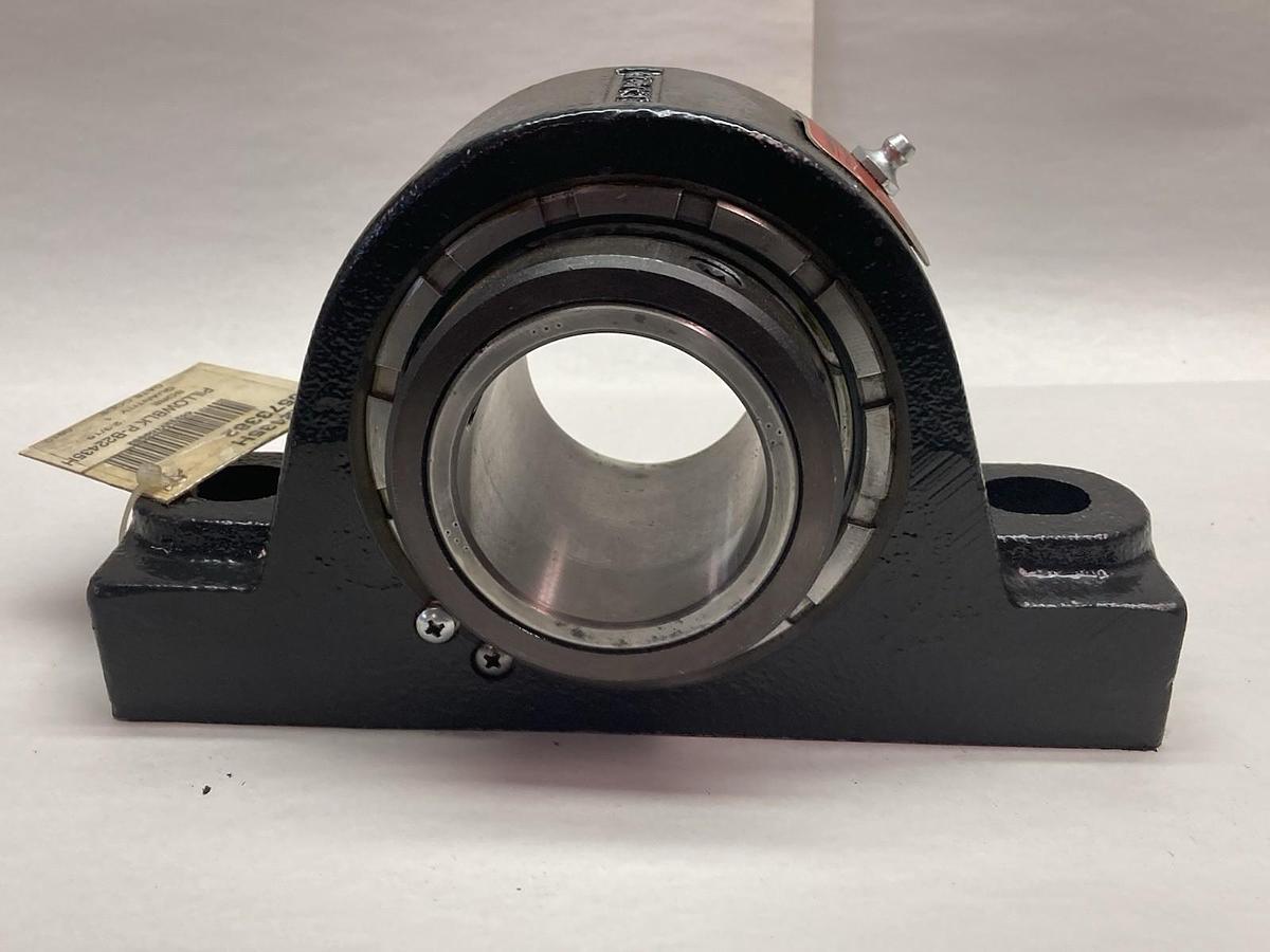 Used Link-Belt,PB22435H,Pillow Block Roller Bearing 2-3/16 Inch Bore