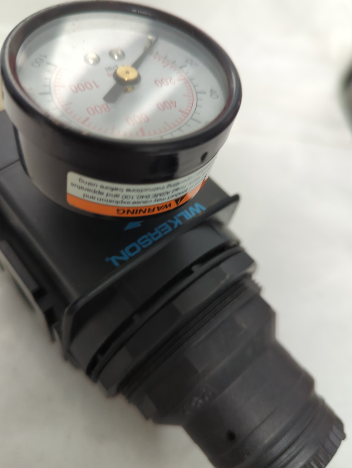 Used WILKERSON,B28-03-FL00,FILTER REGULATOR PRE-OWNED