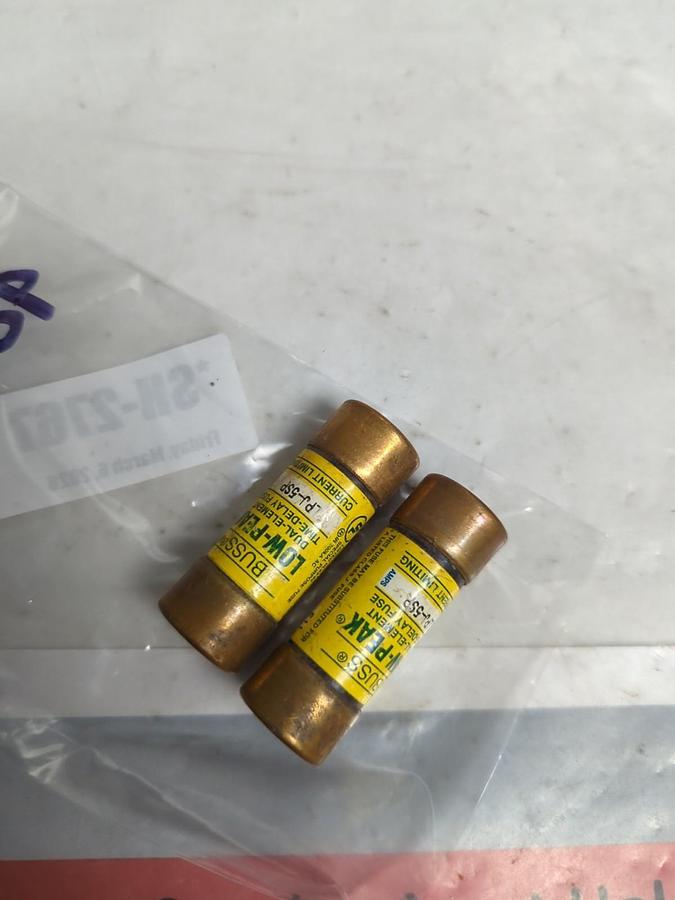 Used COOPER BUSSMANN,LPJ-5SP,LOW-PEAK 5 AMP FUSE LOT OF 2 PRE-OWNED