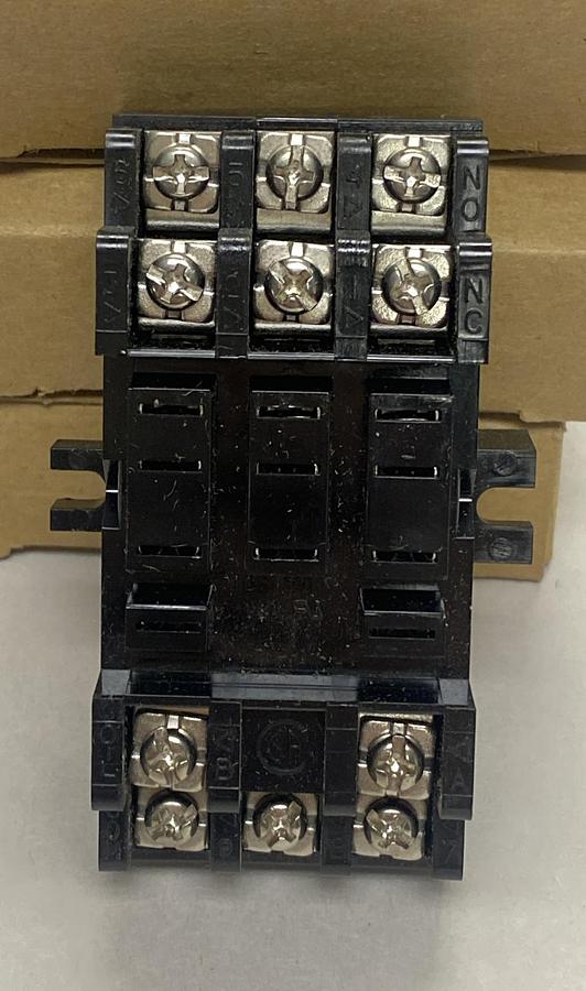OPCON,102221,RELAY SOCKET PANEL MOUNT LOT OF 3 NEW