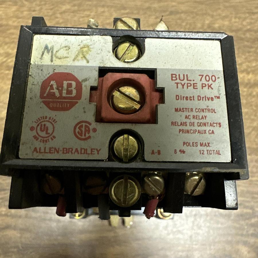Used Allen Bradley,700-P800A1,Ser B Control Relay