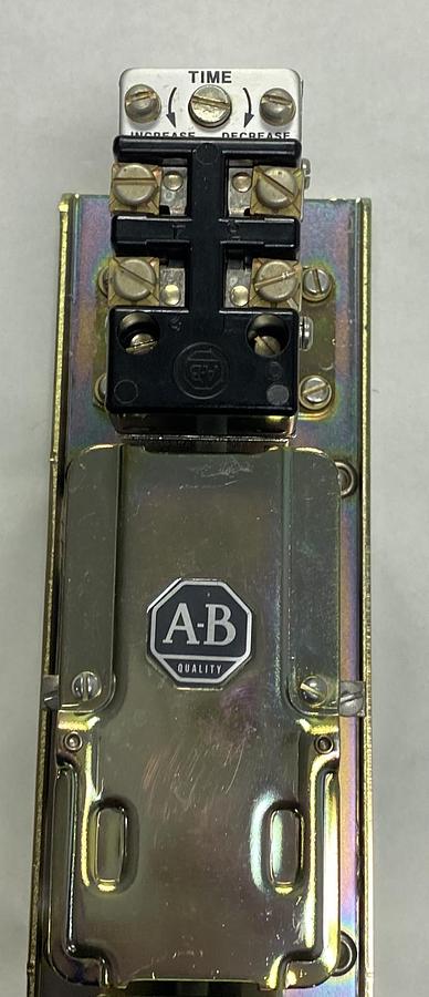 ALLEN BRADLEY,849-ZOD124,SER B PNEUMATIC TIMING RELAY 10/60A 120/600V NEW NO BOX