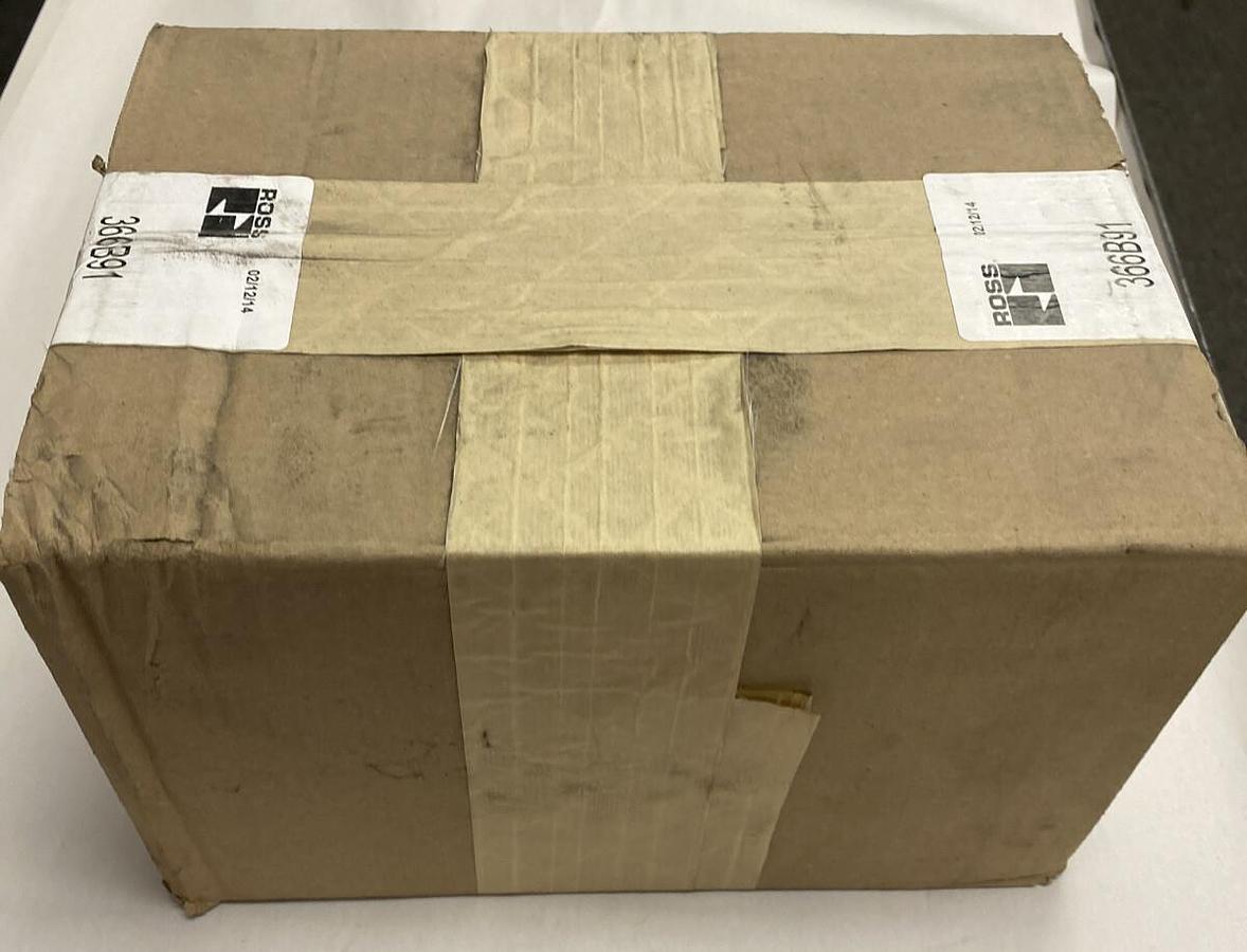 Used Ross,366B91,Pneumatic Valve Base FACTORY SEALED NOS