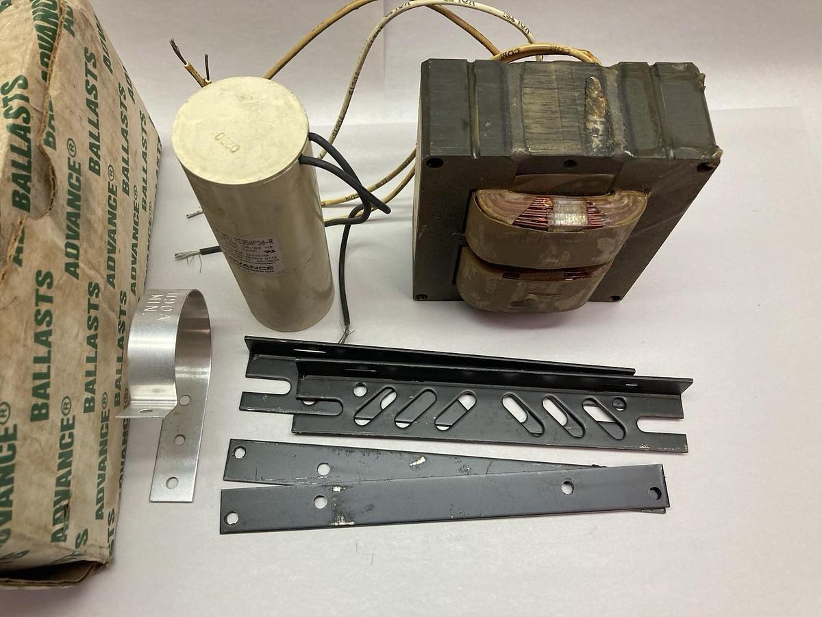 Used Advance,71A4071-001D,Transformer 120/208/240/277V Input