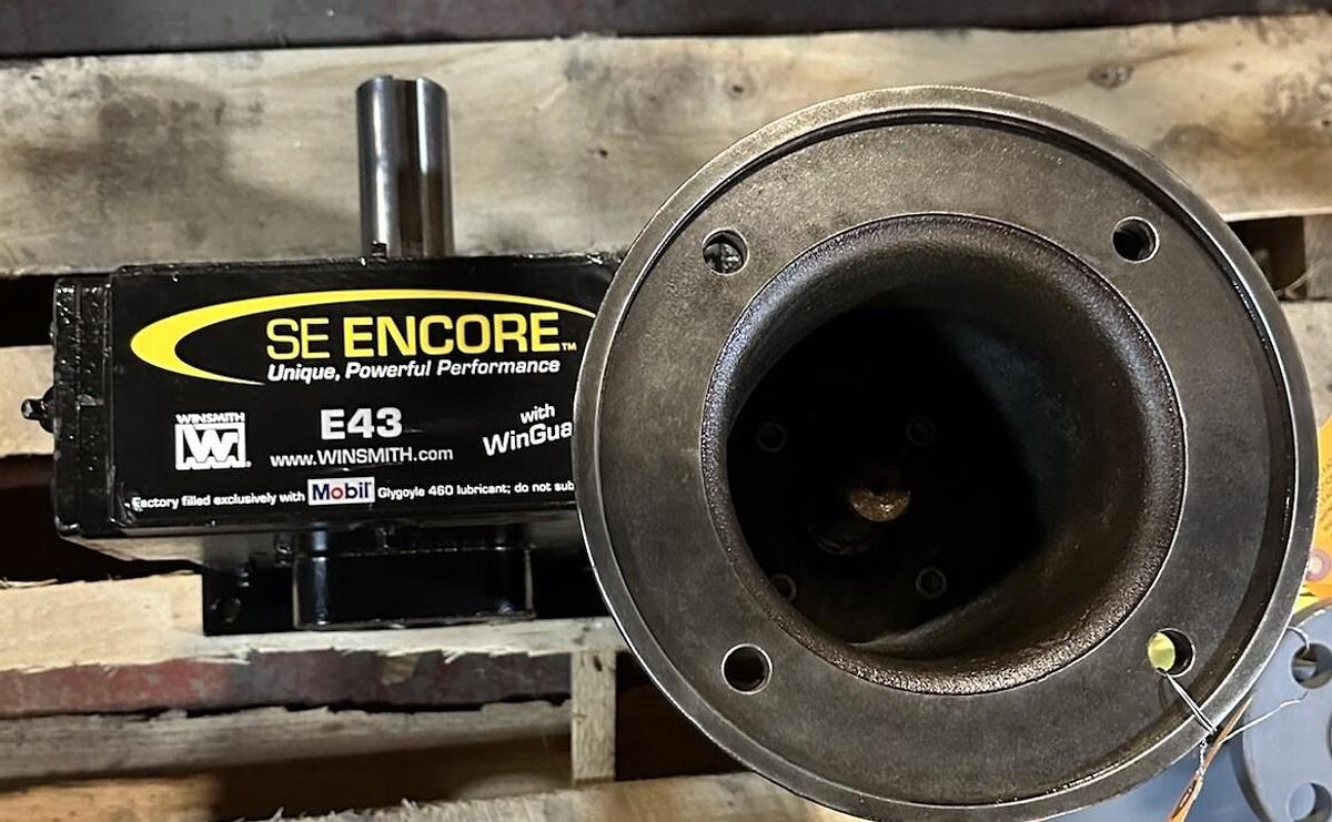 Winsmith,E43CDTD,36:1 .126HP Input 8508 Output Torque Frame 180TC