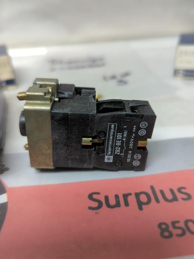 TELEMECANIQUE,ZB2BW061,LIGHT MODULE LOT OF 3 NOS