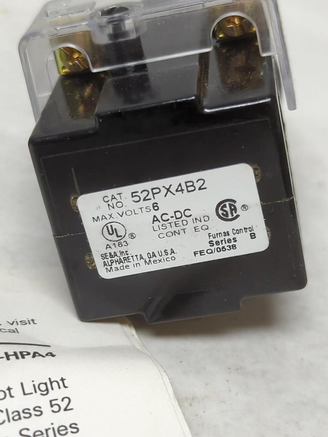 SIEMENS,52PX4B2,PILOT LIGHT 6 VOLT AC/DC RED NEMA 4X NOS