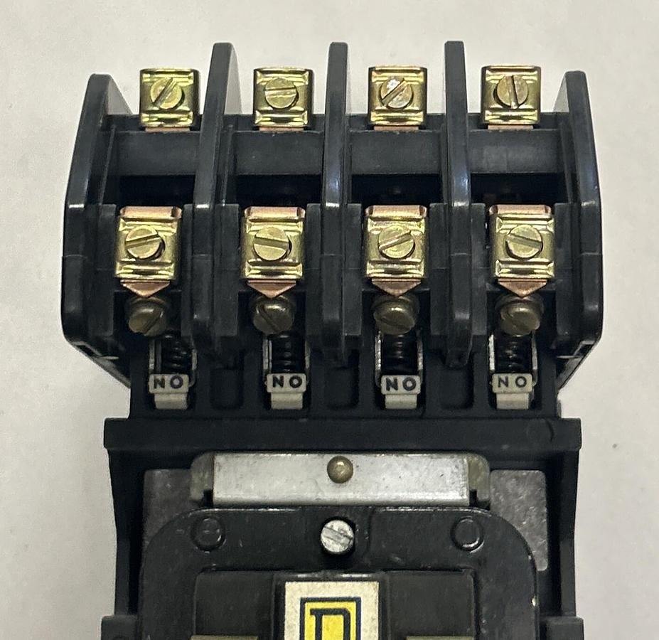 Used SQUARE D,8501-HM0-40,MASTER RELAY