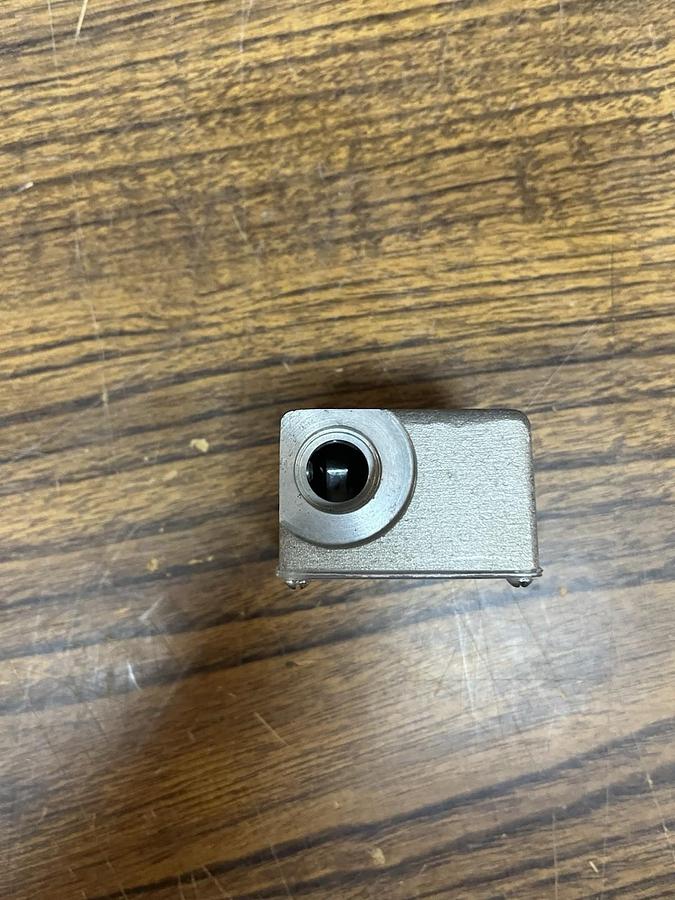 Used LUIBRIQUIP,562444-01-808,FEEDER CYCLES VALVE