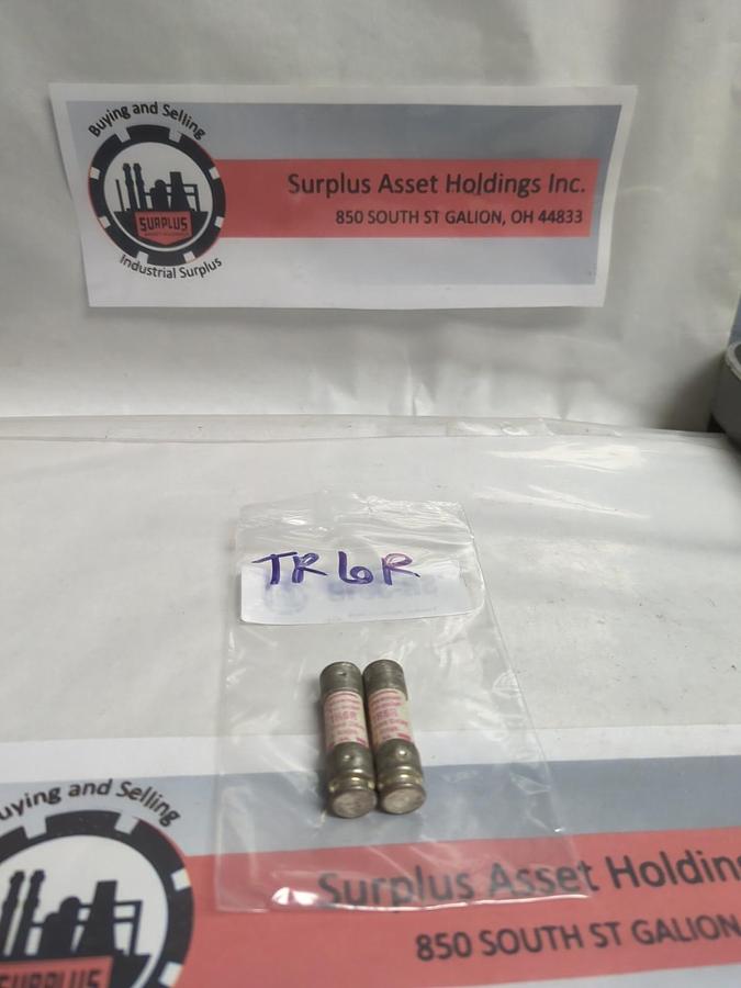 Used GOULD SHAWMUT,TR-6R,TRI-ONIC 6 AMP FUSE LOT OF 2 PRE-OWNED